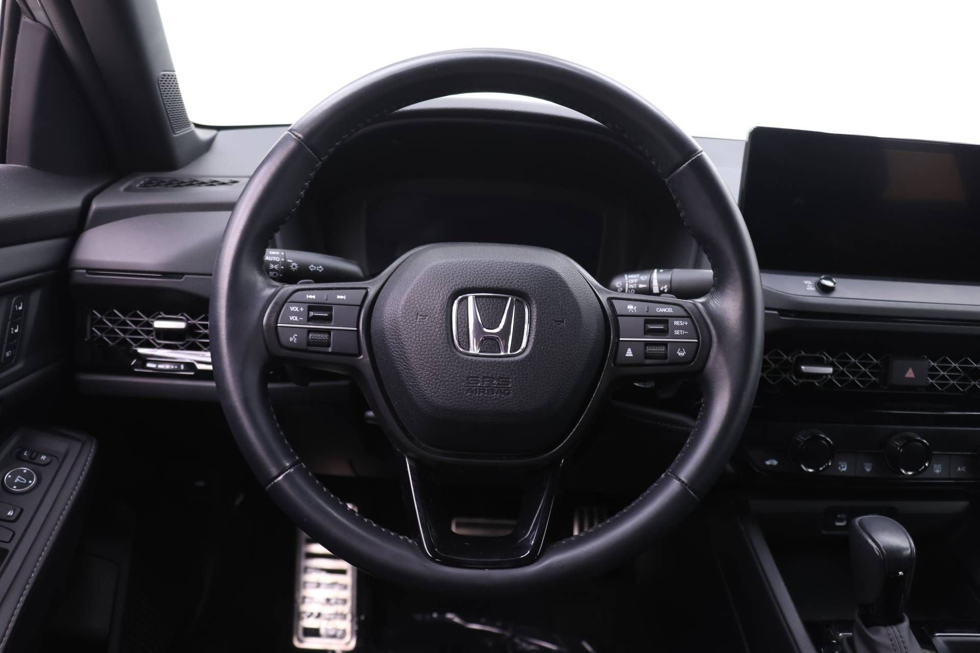 Used 2023 Honda Accord Sport image 13