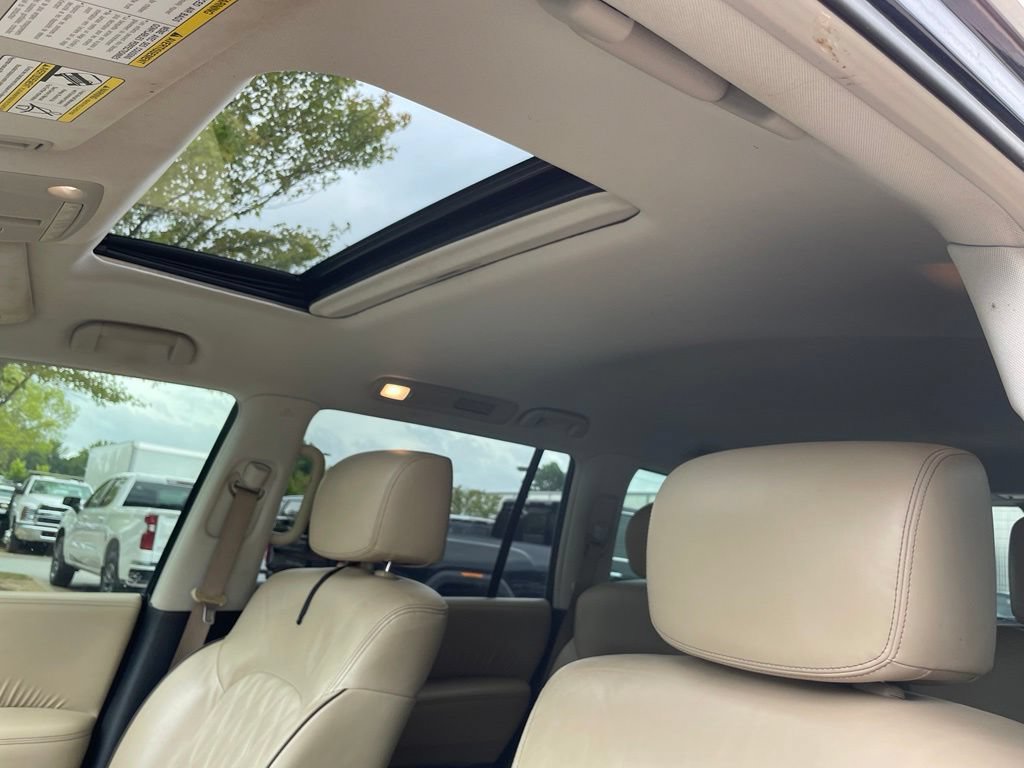 Used 2021 Nissan Armada Platinum w/ Captain's Chairs Package RWD image 27
