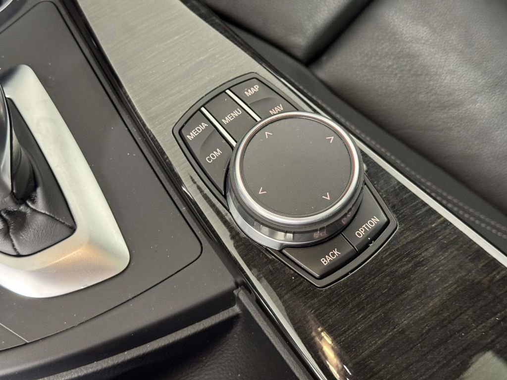 Used 2018 BMW 340i xDrive Sedan w/ Premium Package AWD/4WD image 31