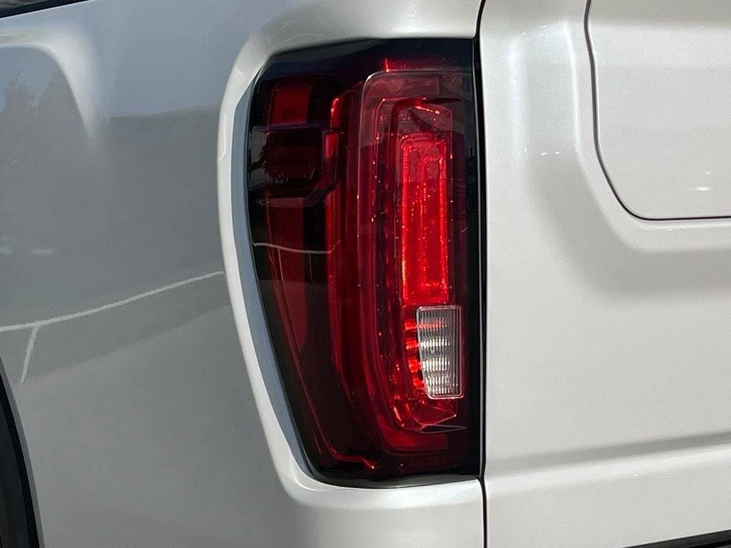 Used 2022 GMC Sierra 3500 SLT RWD image 29