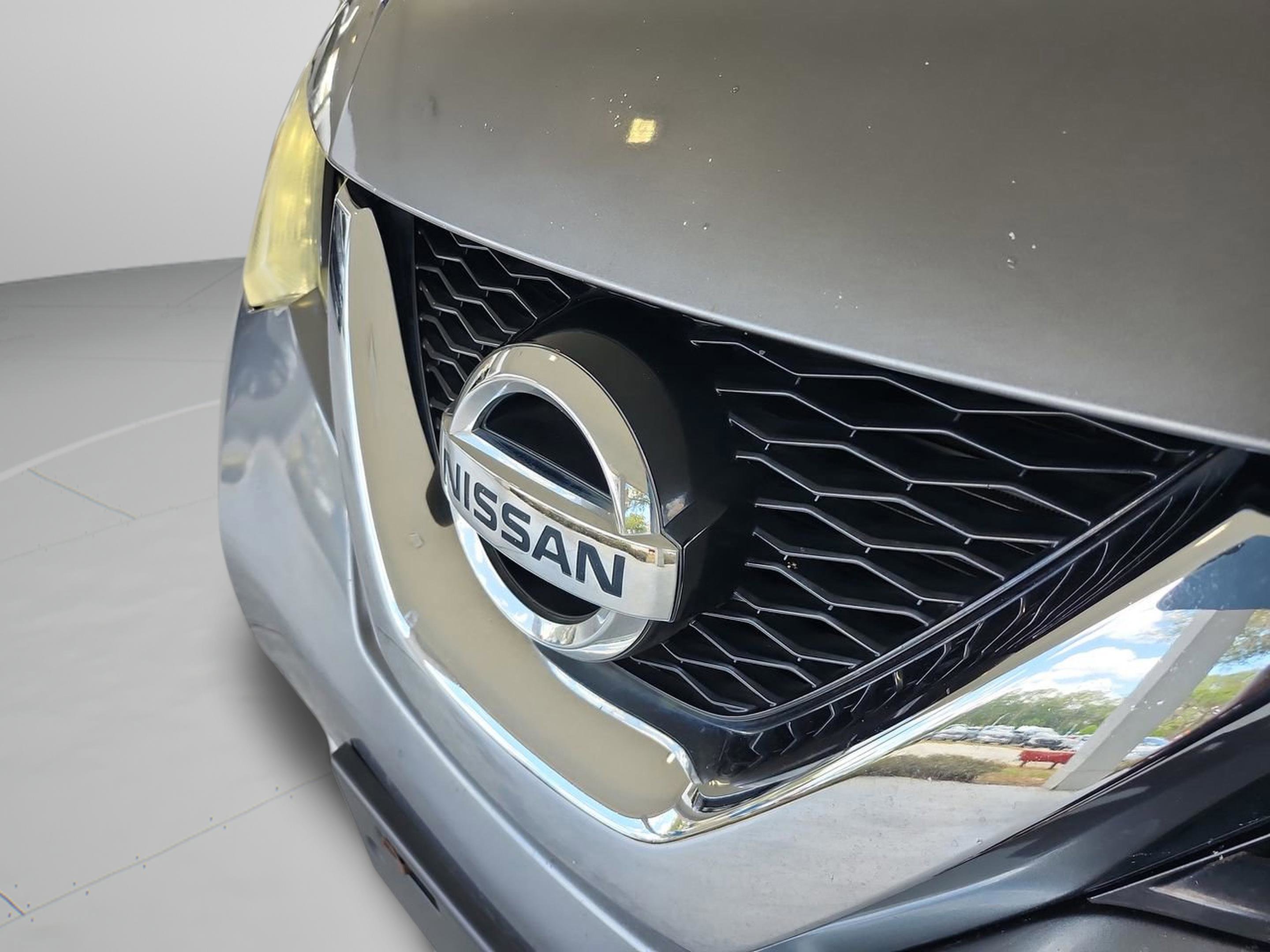 Used 2016 Nissan Rogue S FWD image 29