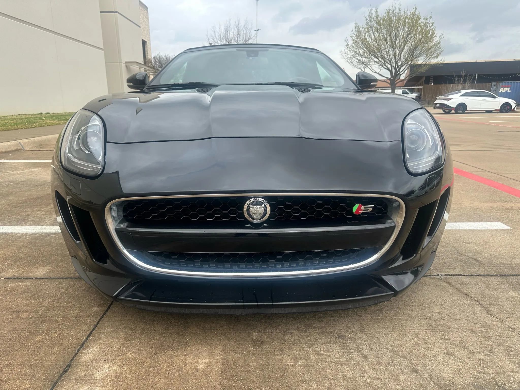 Used 2014 Jaguar F-TYPE S image 4