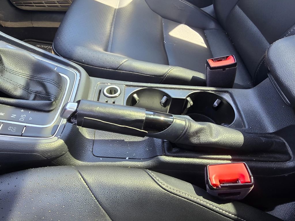 Used 2017 Volkswagen Golf Alltrack SE image 15