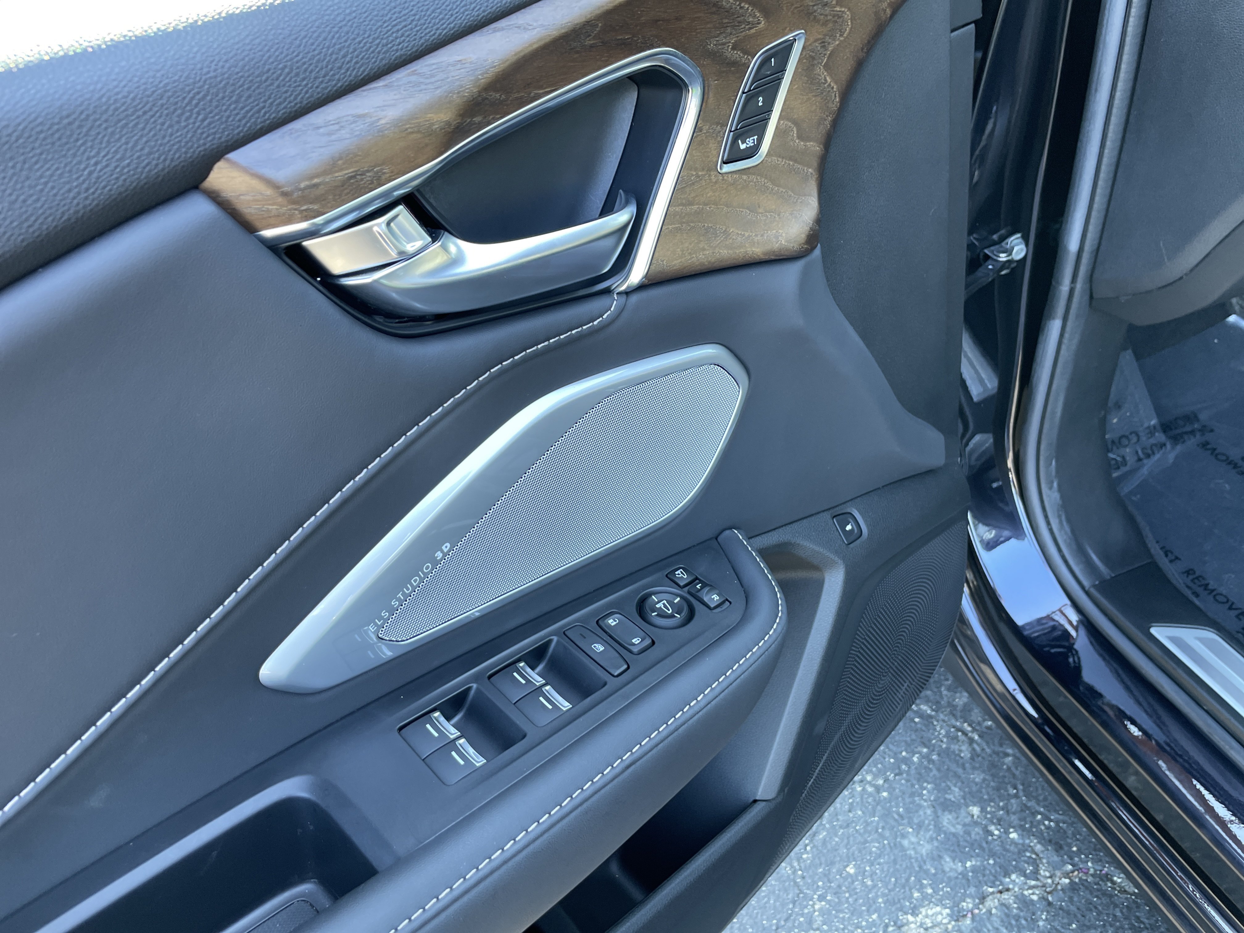 Used 2024 Acura RDX w/ Advance Package AWD/4WD image 14