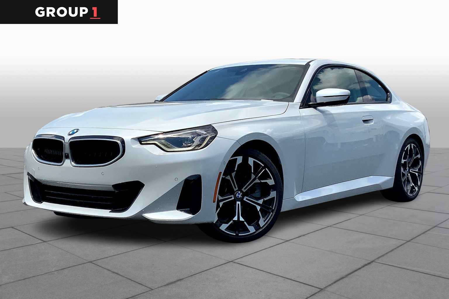 New 2025 BMW 230i Coupe w/ Premium Package RWD image 1