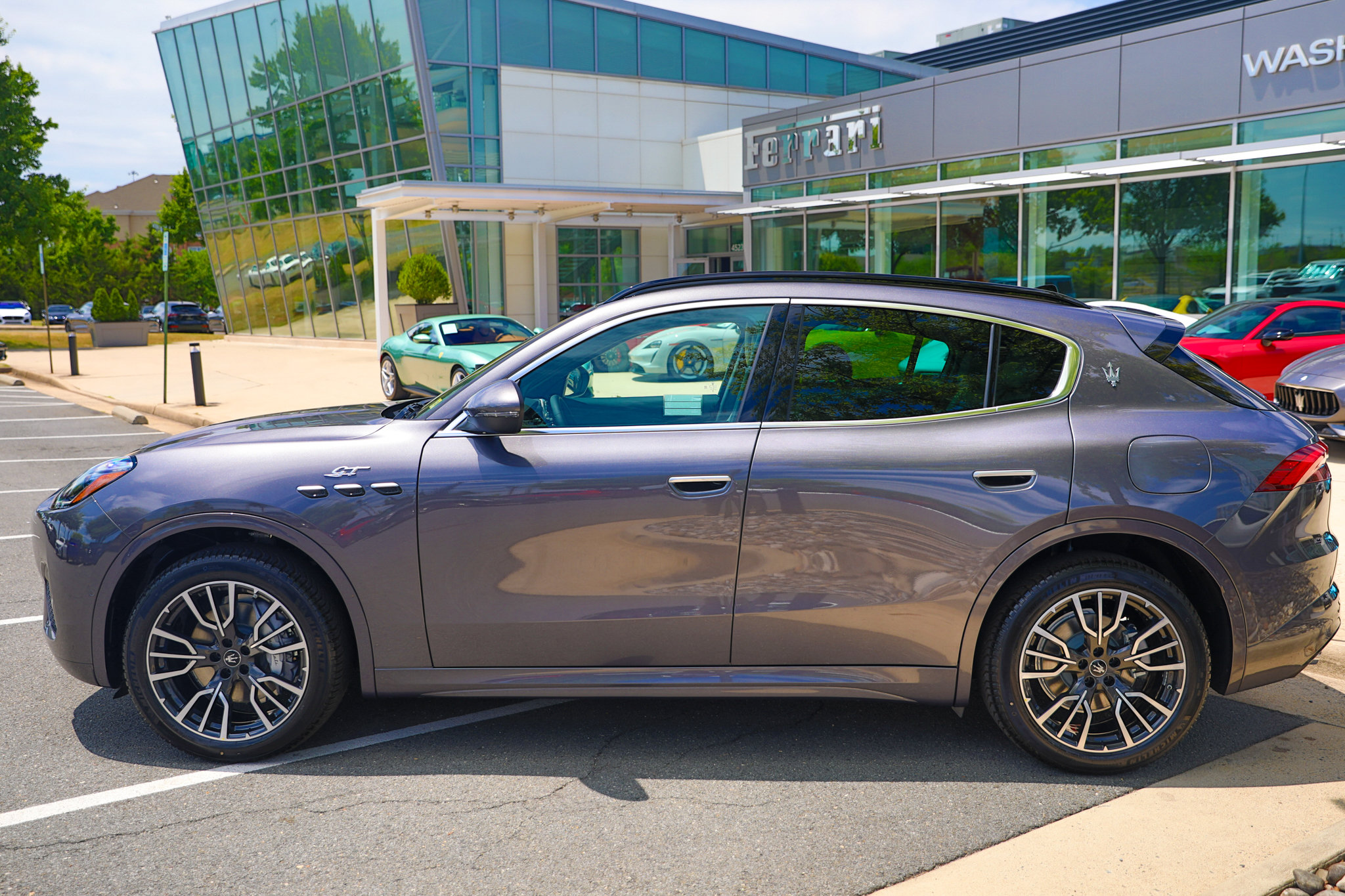 Used 2024 Maserati Grecale GT AWD/4WD image 8