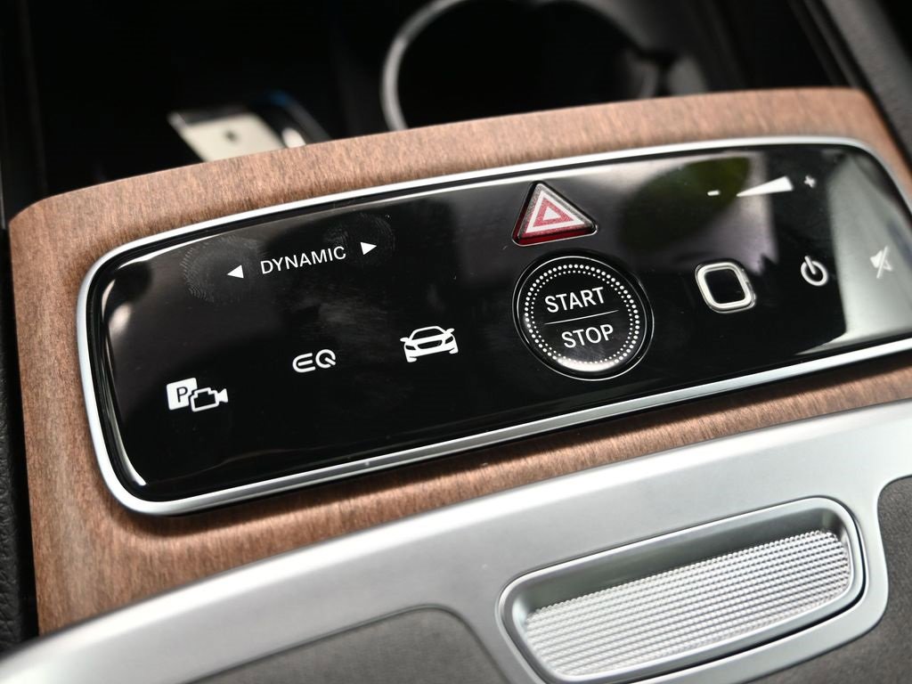 Used 2023 Mercedes-Benz EQS 580 4MATIC SUV image 24