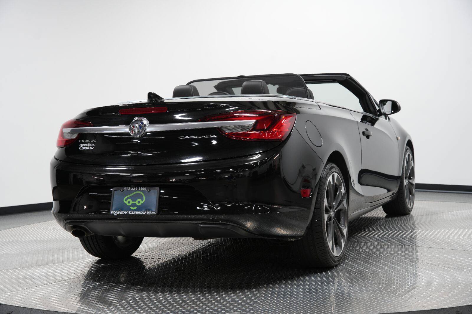 Certified 2018 Buick Cascada Premium FWD image 9