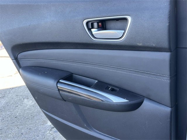 Used 2018 Acura TLX image 17