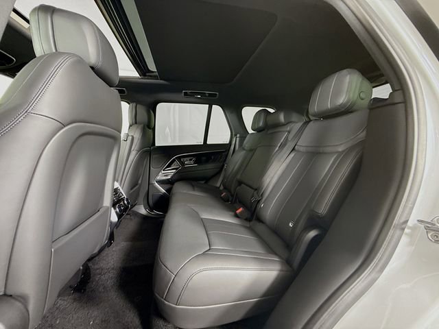 New 2026 Land Rover Range Rover SE image 24