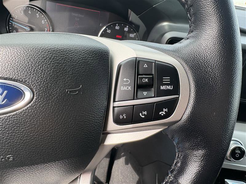 Used 2022 Ford Explorer XLT image 18
