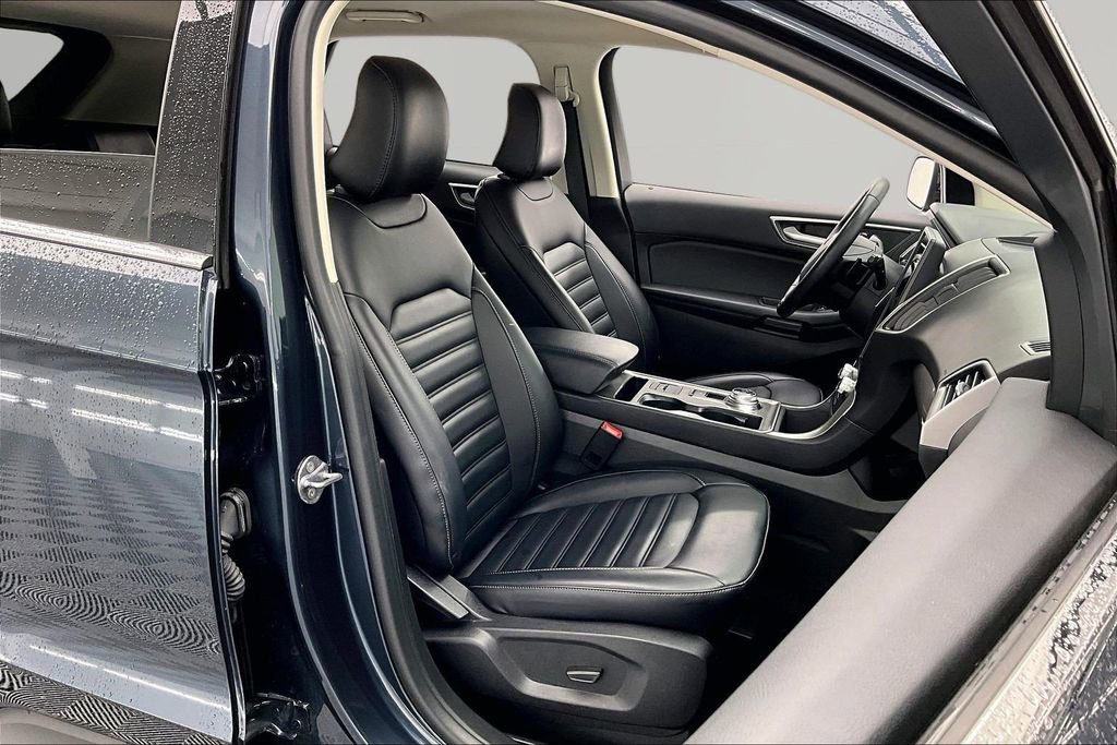 Certified 2024 Ford Edge SEL w/ Convenience Package AWD/4WD image 7