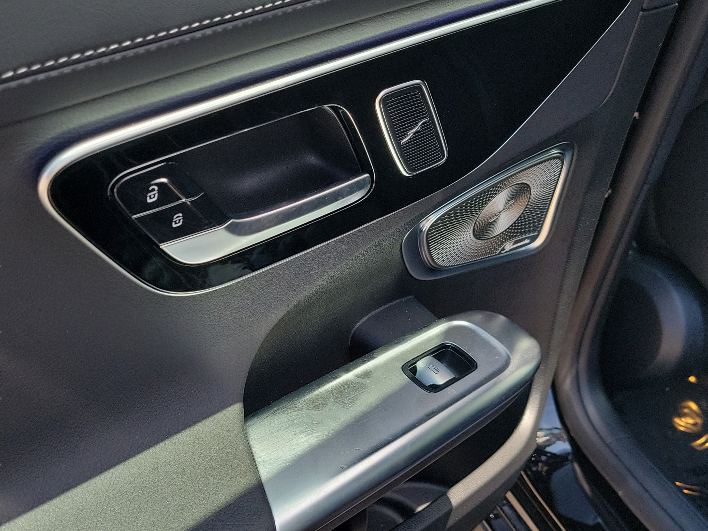 Certified 2026 Mercedes-Benz C 300 Sedan image 8