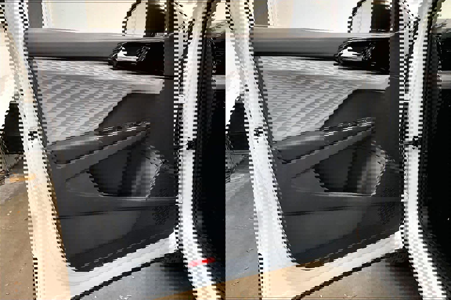 Used 2023 Volkswagen Taos S w/ Driver Assistance Package image 25