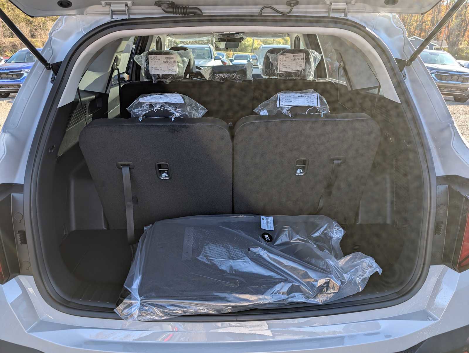 New 2026 Kia Sorento S w/ S Panoramic Sunroof Package AWD/4WD image 7
