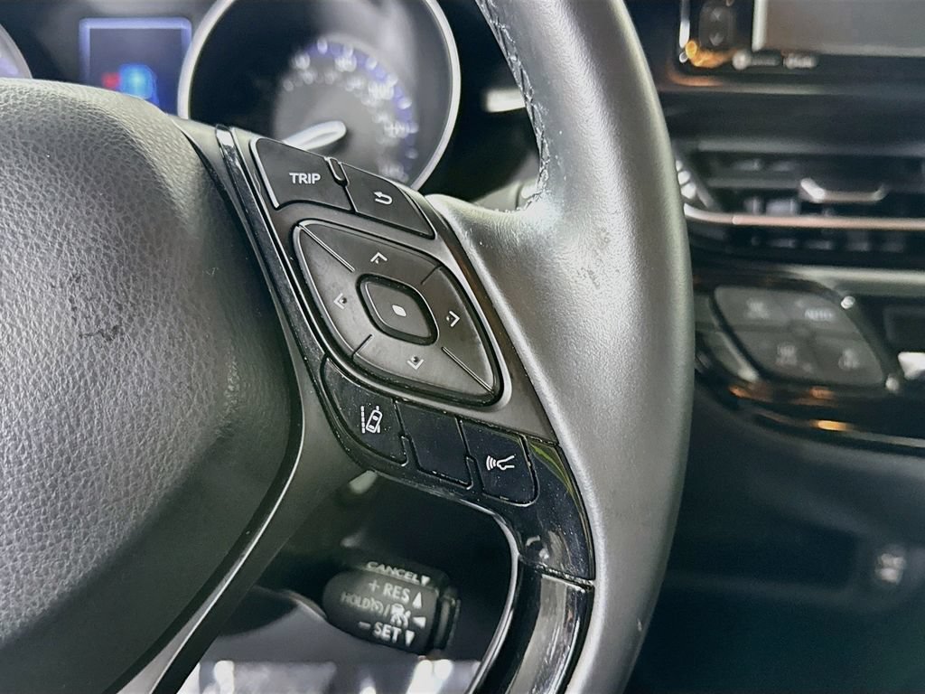 Certified 2018 Toyota C-HR XLE FWD image 21