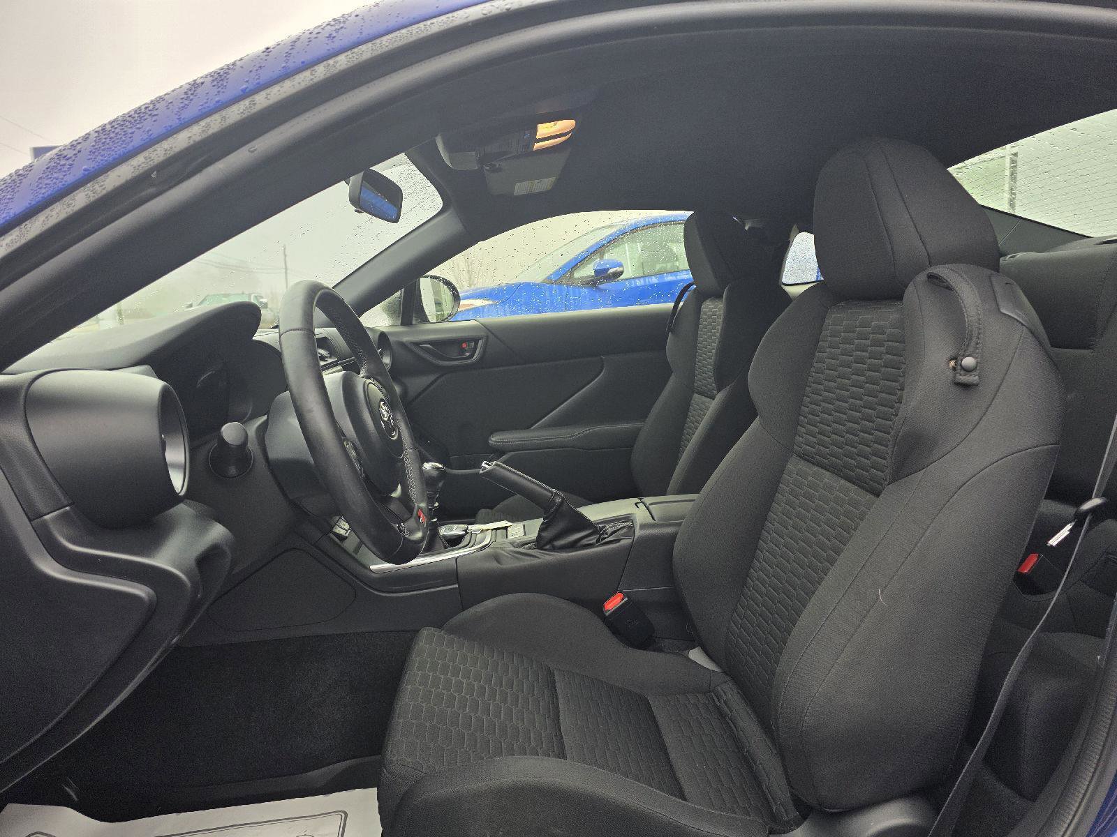 Used 2023 Toyota GR86 w/ ALL Weather Mat Package (TMS) image 8