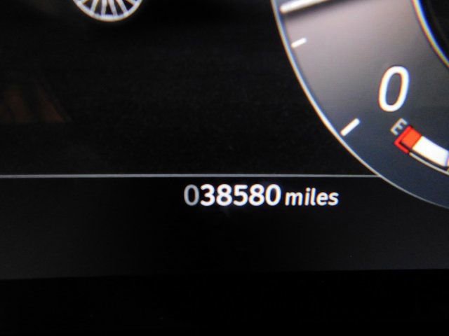 Used 2024 Land Rover Range Rover Velar S image 63