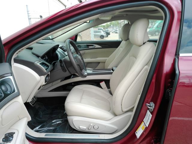 Used 2019 Lincoln MKZ Reserve w/ Reserve Plus Package image 17