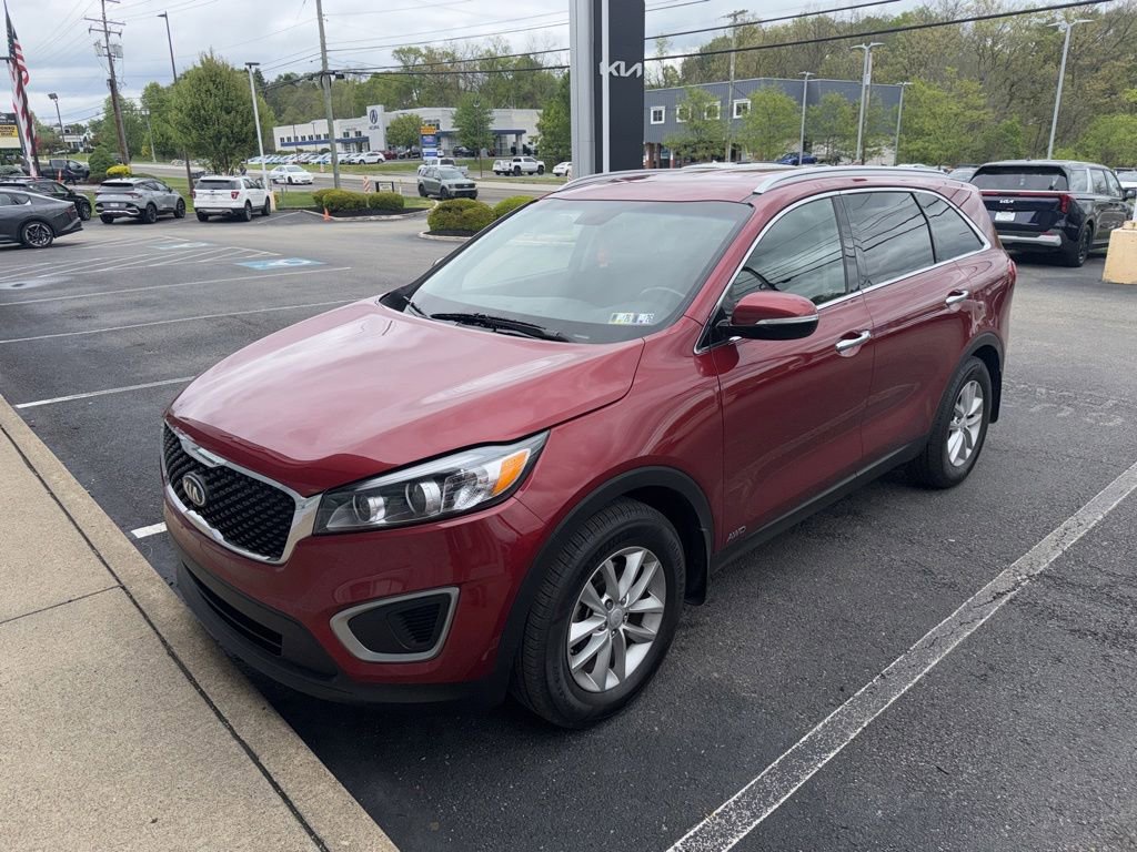 Used 2016 Kia Sorento AWD w/ LX Convenience Package image 1
