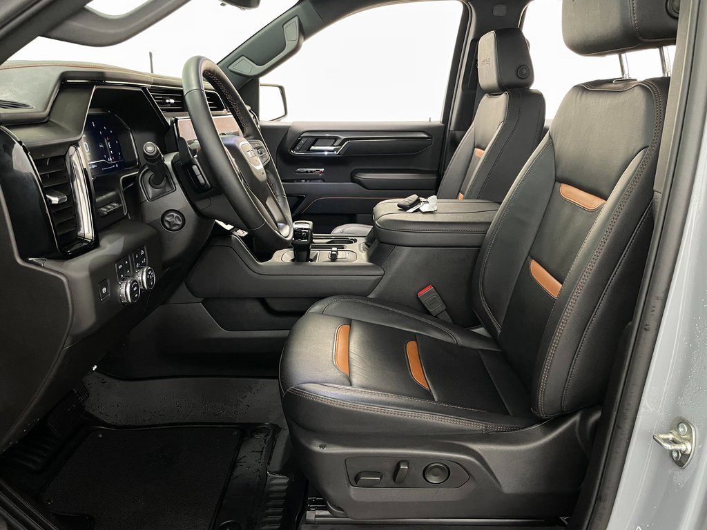 Certified 2025 GMC Sierra 1500 AT4 w/ AT4 Premium Package image 9