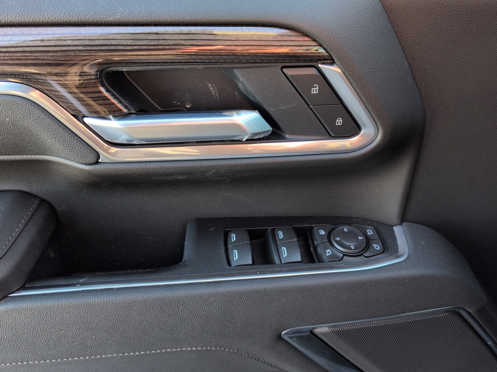 New 2026 Chevrolet Silverado 2500 LT w/ Trail Boss Package image 18