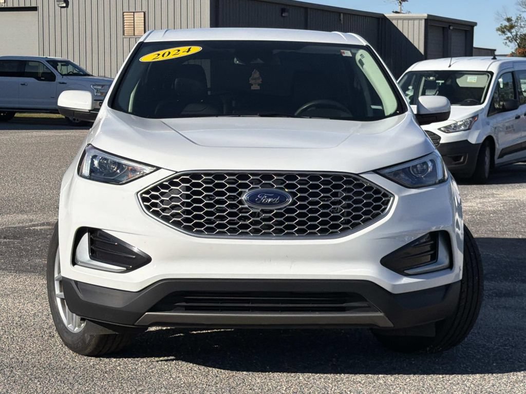 Certified 2024 Ford Edge SEL AWD/4WD image 2