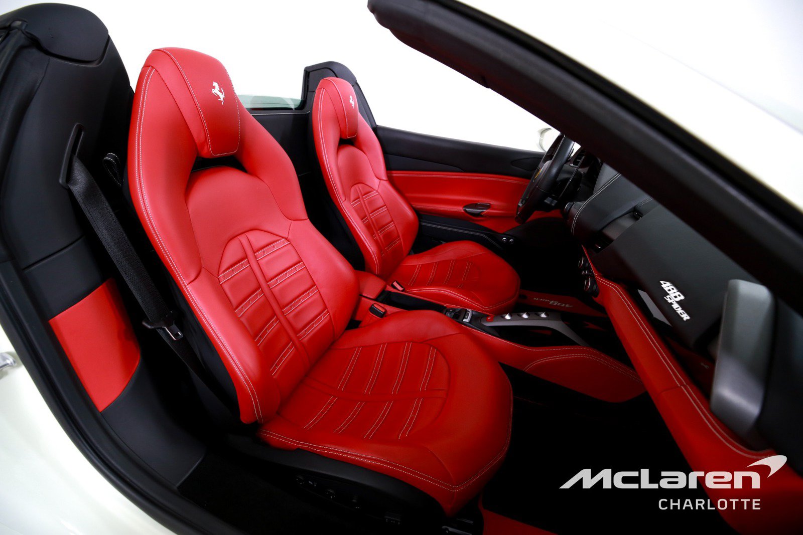 Used 2018 Ferrari 488 Spider RWD image 19