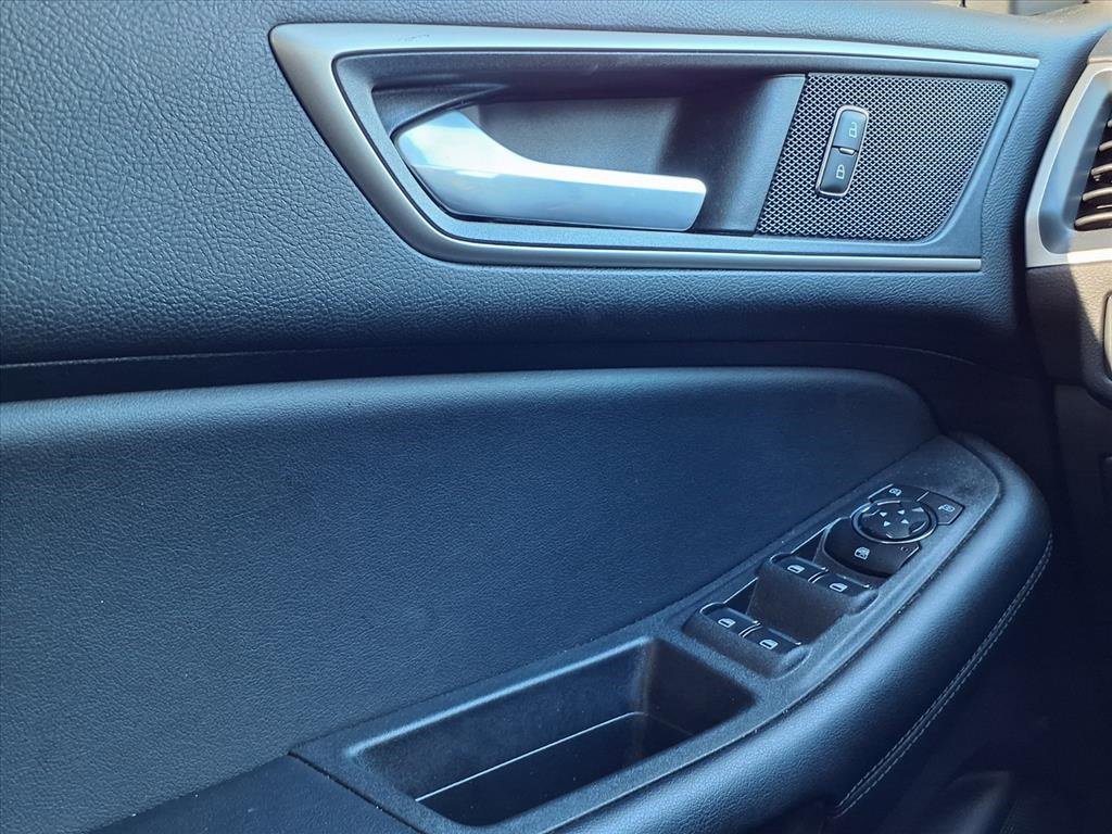 Used 2023 Ford Edge SEL w/ Convenience Package image 20