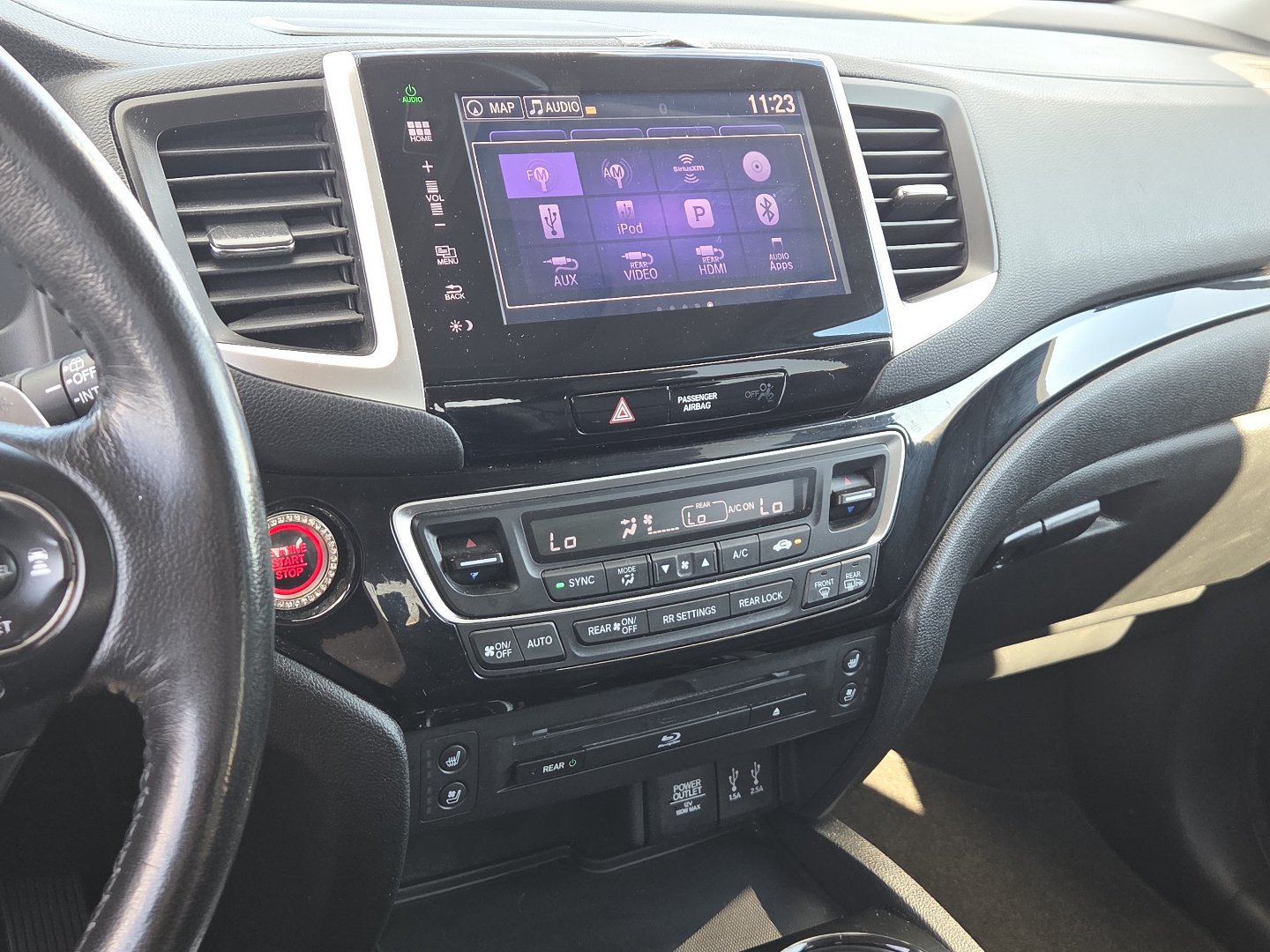 Used 2016 Honda Pilot Elite image 29