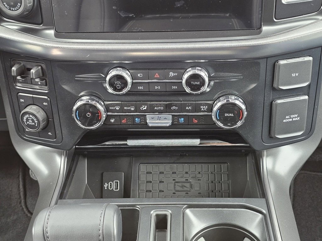 New 2025 Ford F150 Lariat w/ Equipment Group 502A High image 31