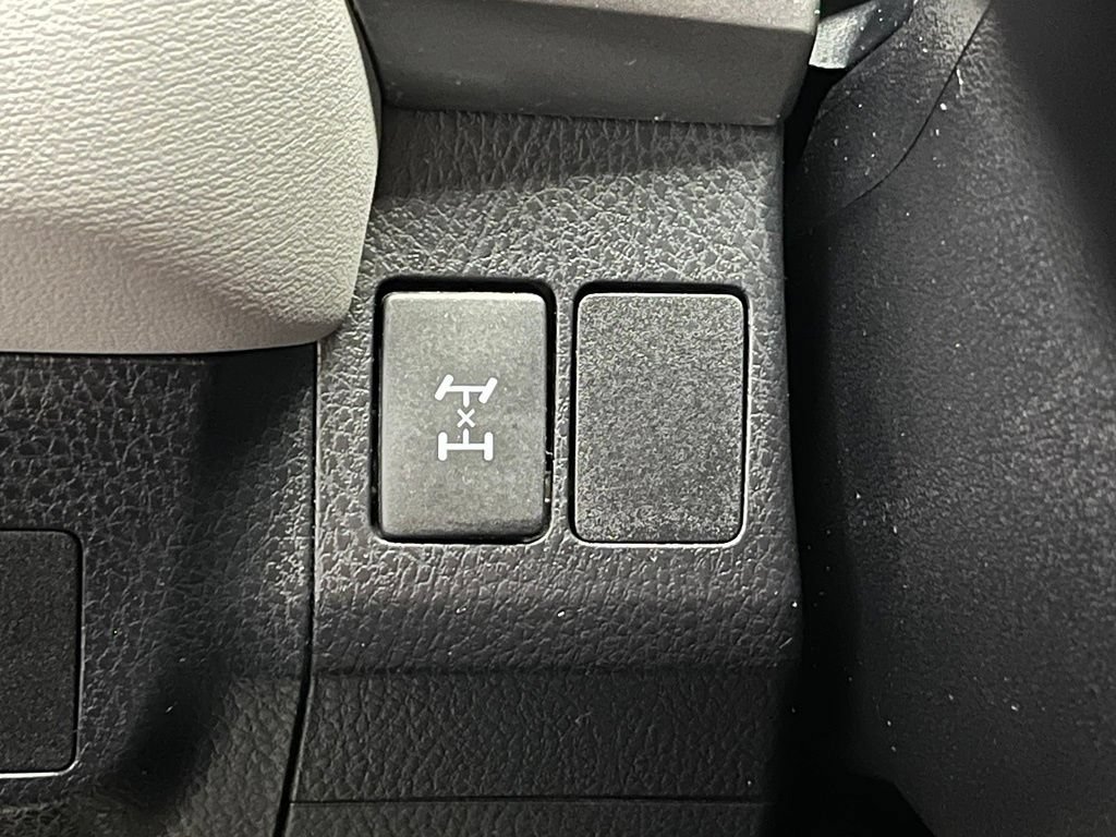Used 2017 Toyota RAV4 XLE w/ All Weather Liner Package AWD/4WD image 14