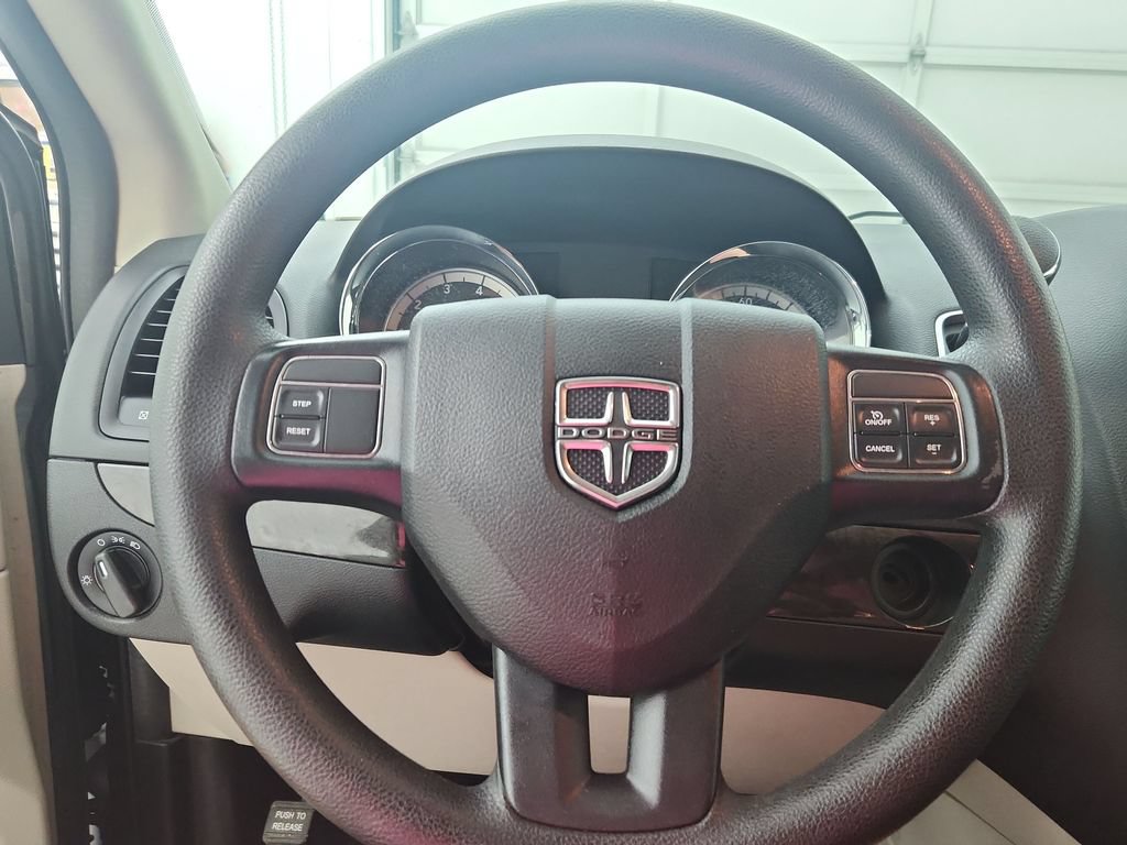 Certified 2019 Dodge Grand Caravan SE FWD image 24