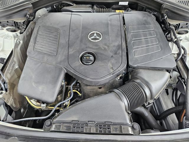 Certified 2025 Mercedes-Benz GLC 300 4MATIC image 29