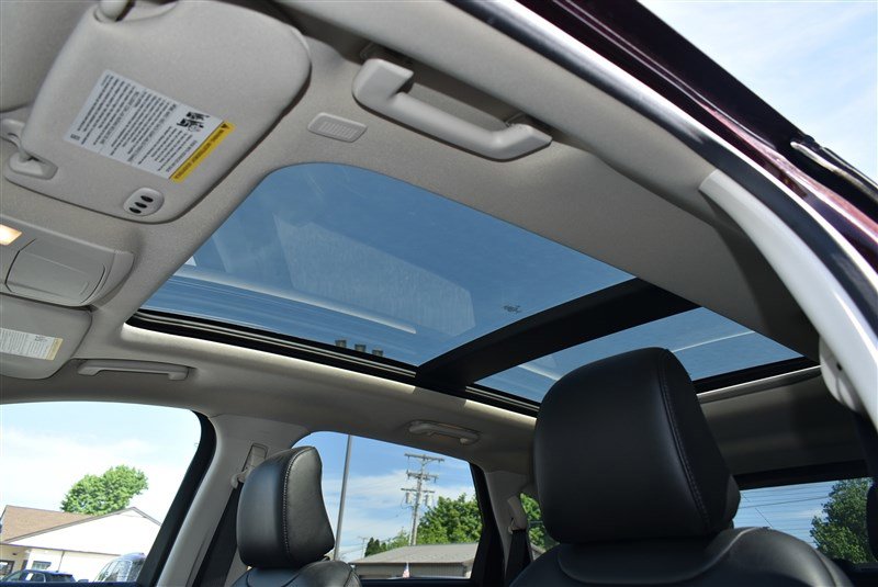 Used 2022 Ford Edge SEL w/ Convenience Package AWD/4WD image 11