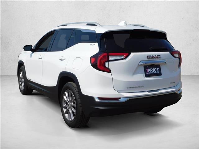 Used 2024 GMC Terrain SLT AWD/4WD image 13
