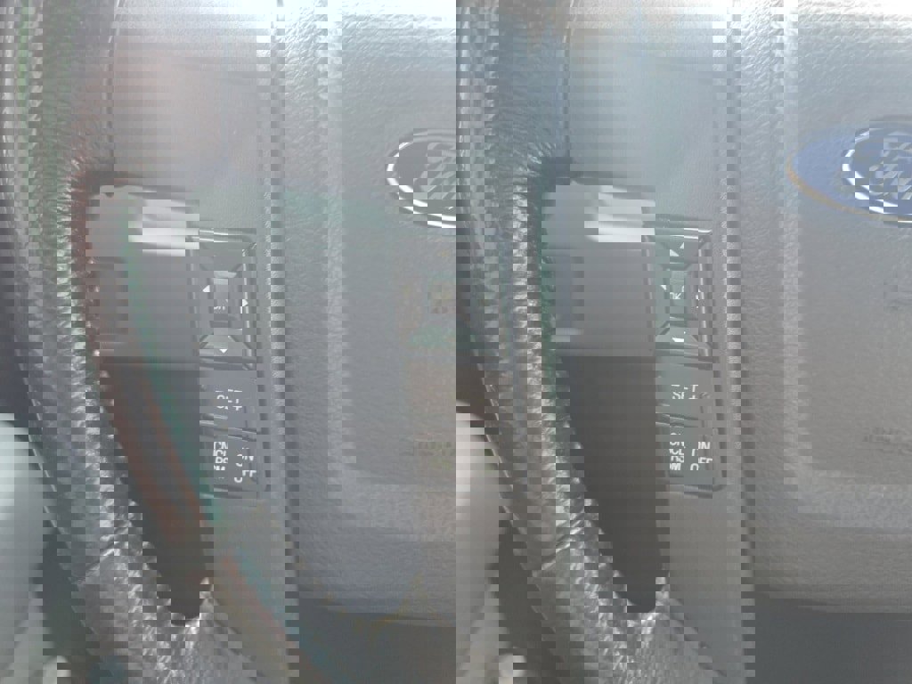 Used 2013 Ford F150 XLT w/ Luxury Equipment Group image 23