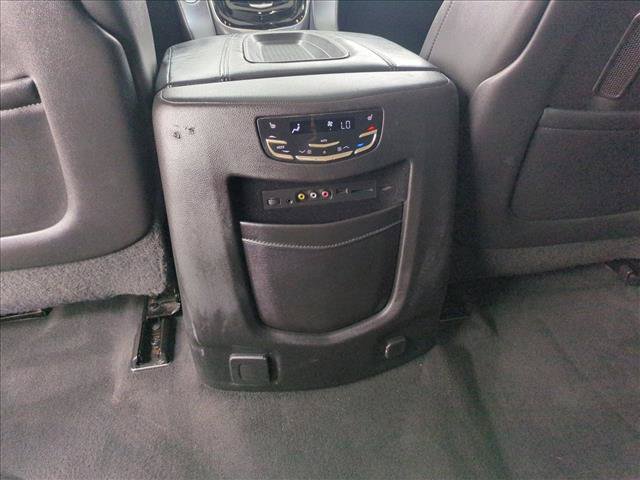 Used 2015 Cadillac Escalade Luxury RWD image 19