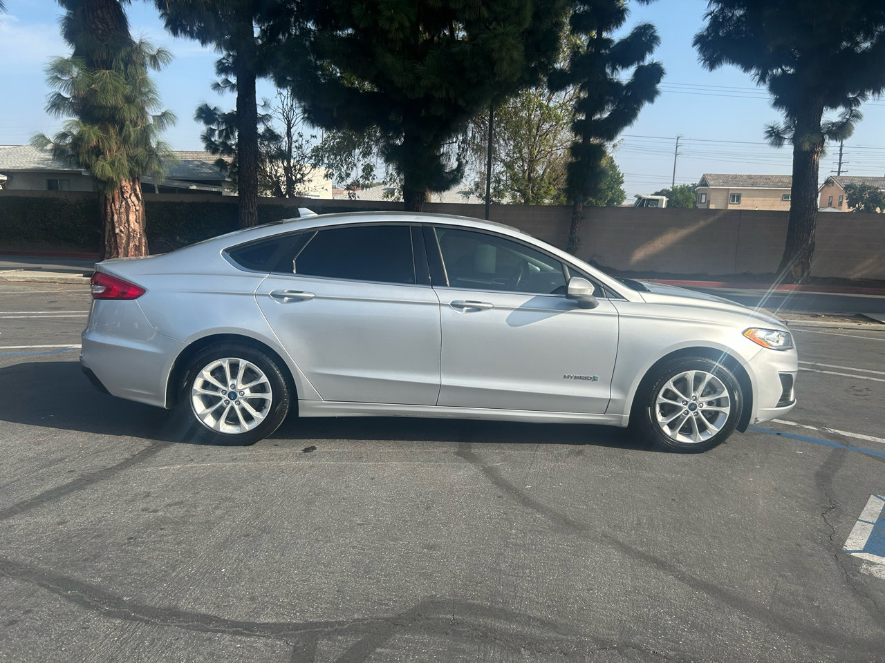 Used 2019 Ford Fusion SE image 20