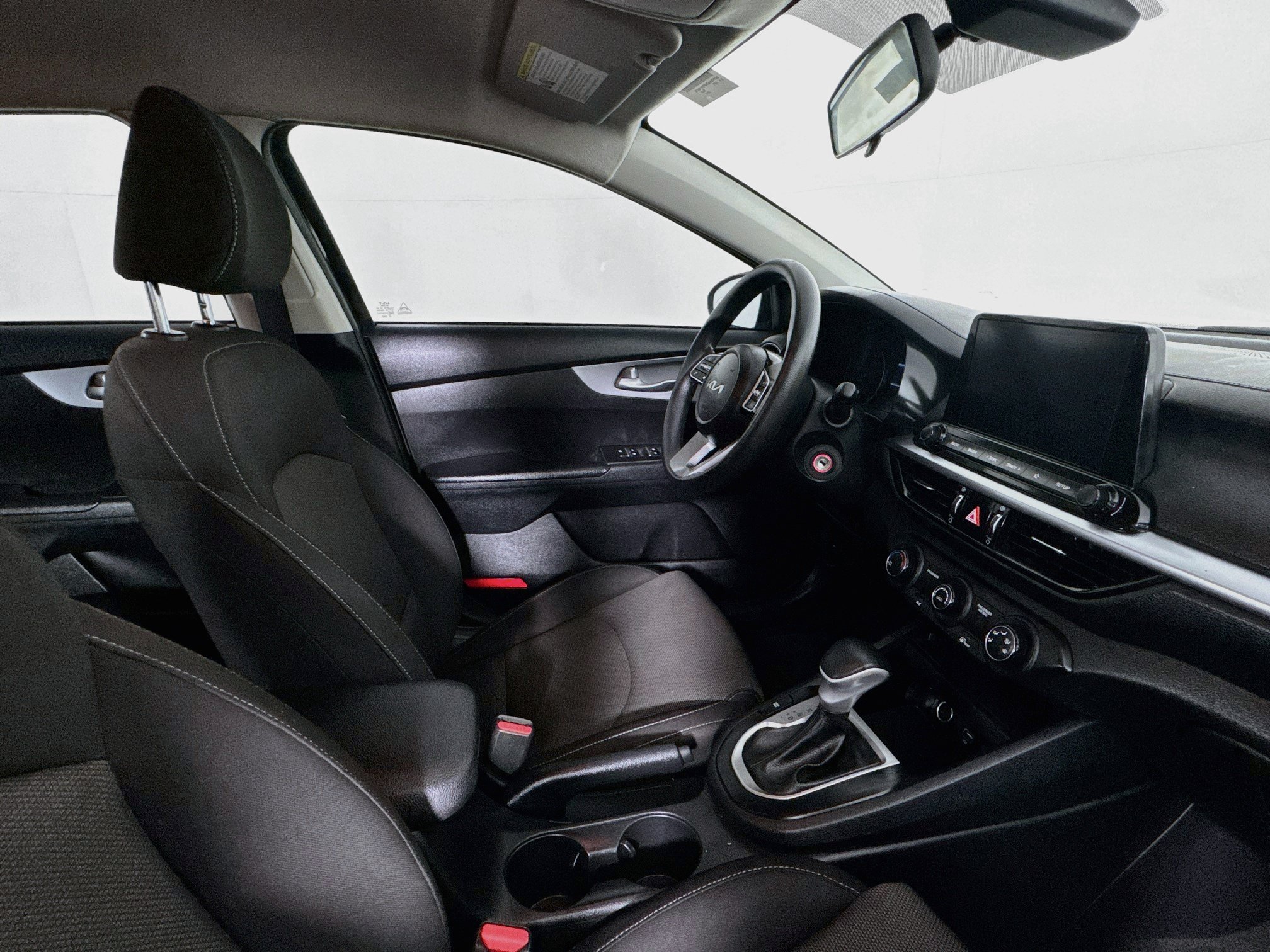Used 2023 Kia Forte LXS FWD image 46