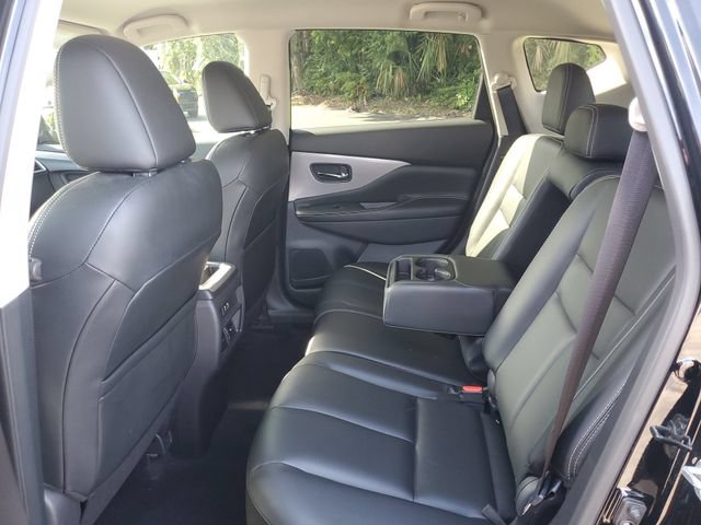 Certified 2024 Nissan Murano SV w/ SV Midnight Edition Package FWD image 9