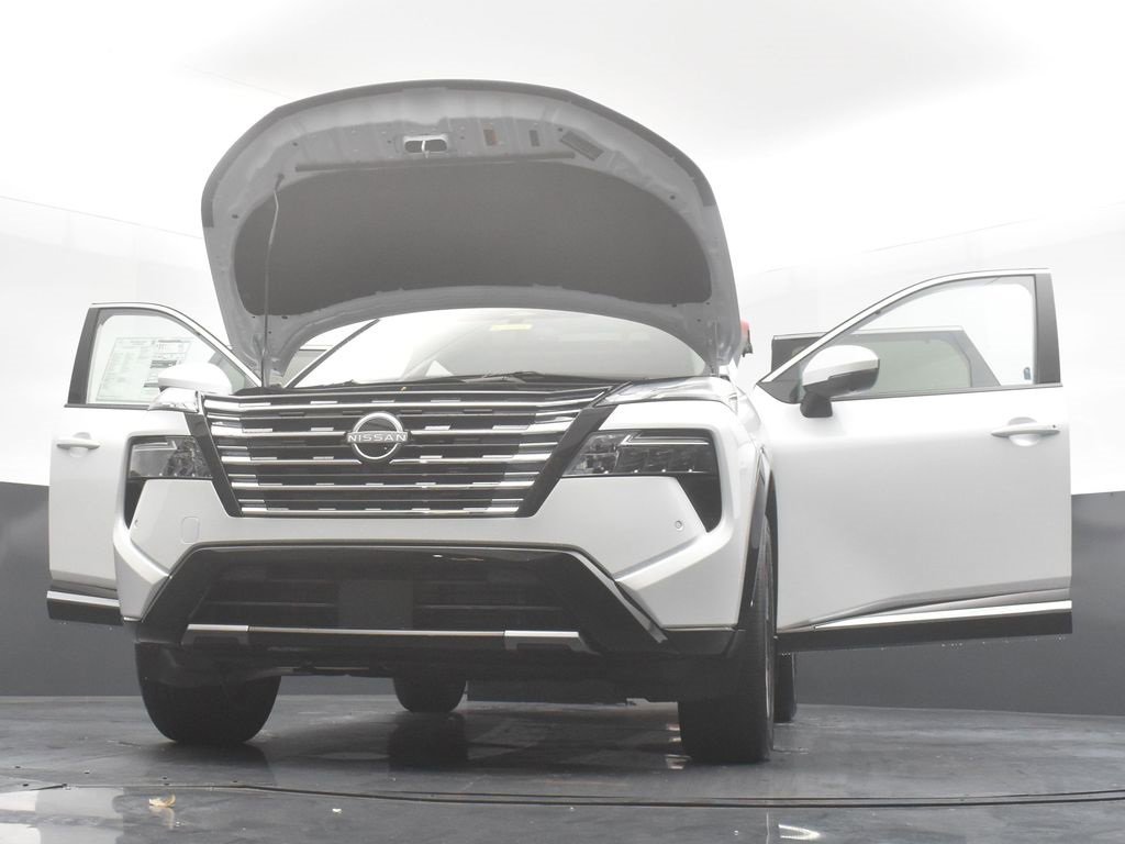 New 2026 Nissan Rogue Platinum image 40