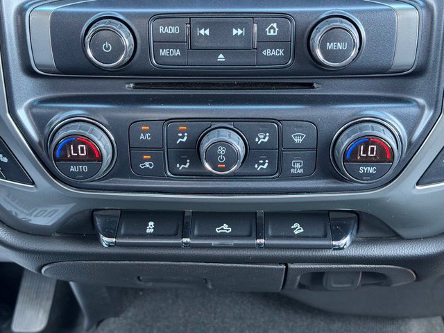 Used 2018 Chevrolet Silverado 1500 LT w/ All Star Edition AWD/4WD image 27