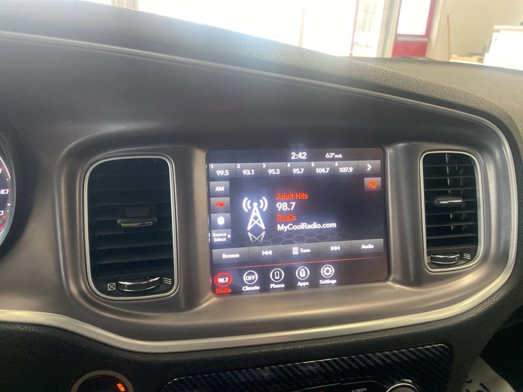 Certified 2022 Dodge Charger R/T image 34