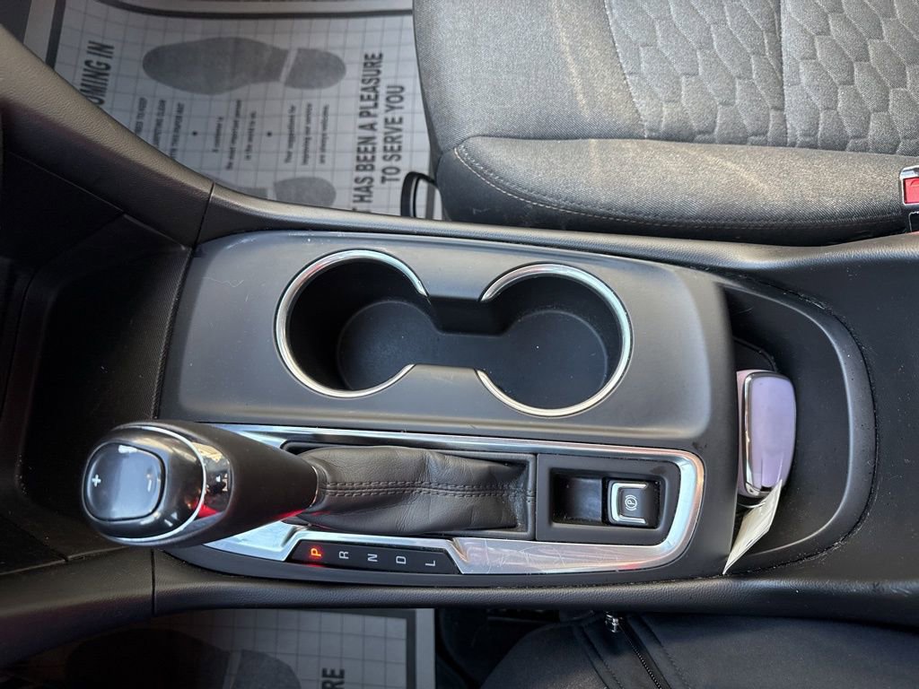 Used 2018 Chevrolet Equinox LT image 57