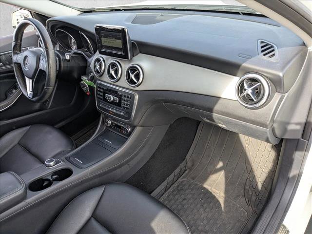 Used 2015 Mercedes-Benz GLA 250 image 18