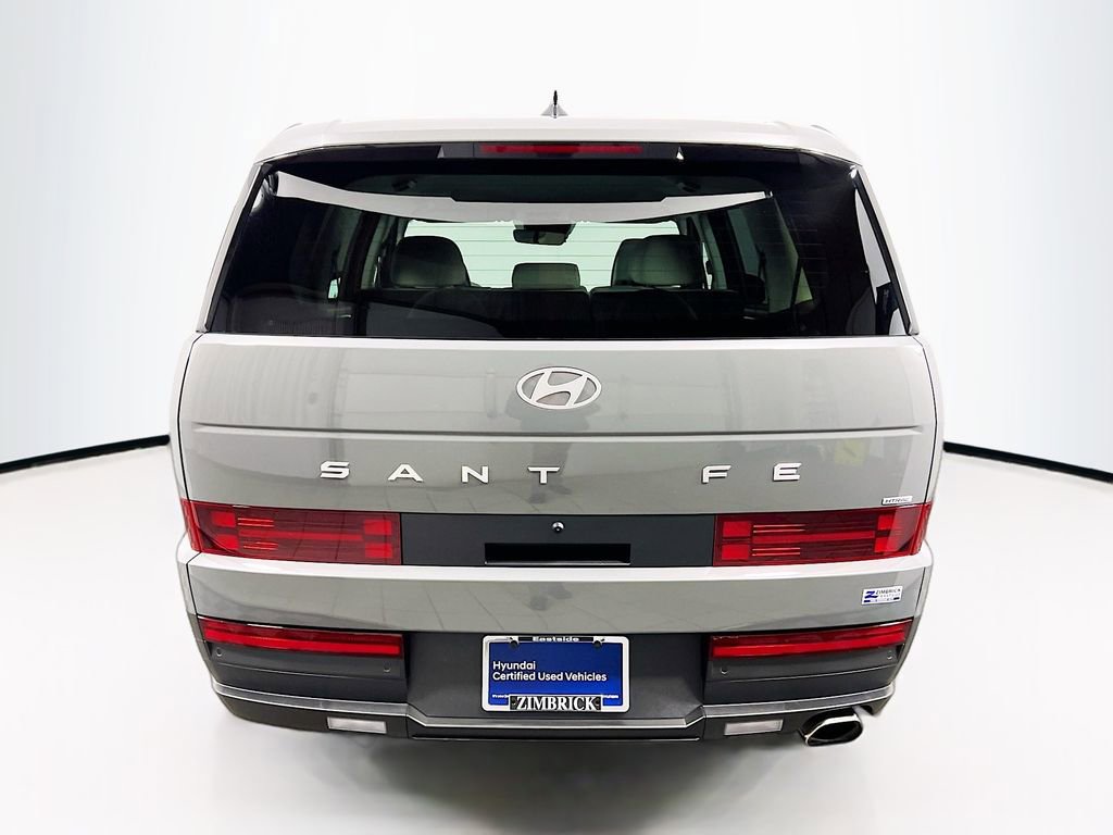 Certified 2025 Hyundai Santa Fe SE image 6