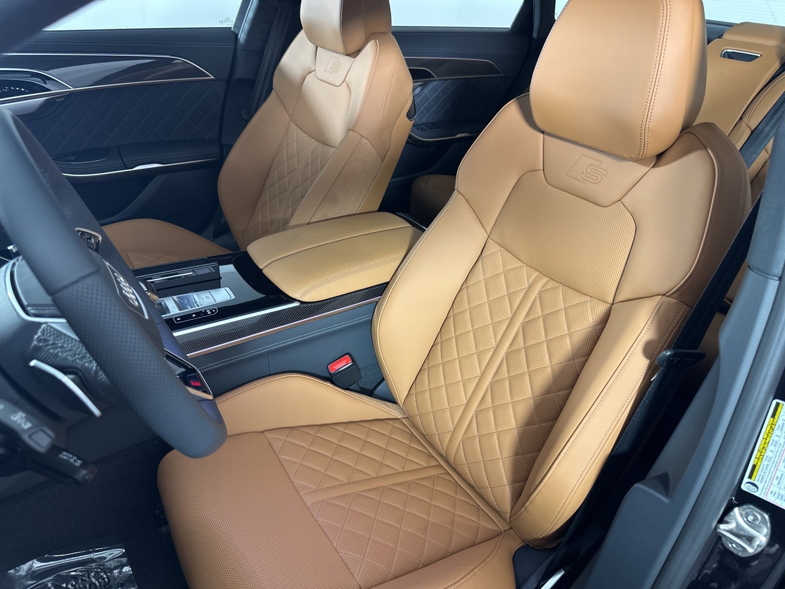 New 2025 Audi S8 image 10