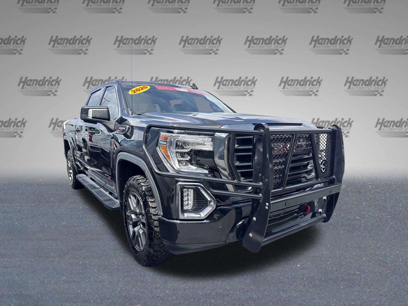 Used 2020 GMC Sierra 1500 AT4 w/ AT4 Premium Package AWD/4WD image 2