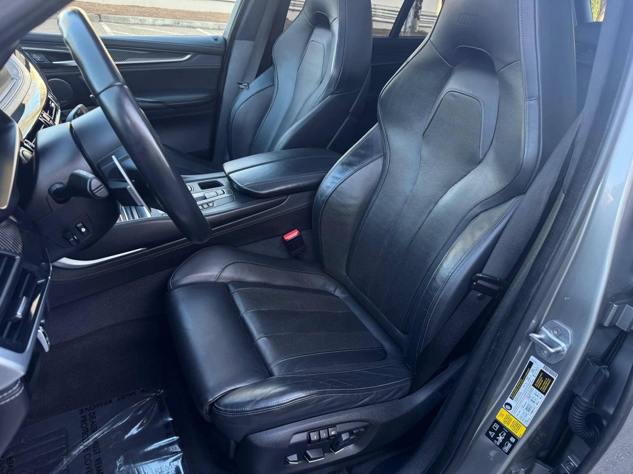 Used 2017 BMW X5 M AWD/4WD image 25